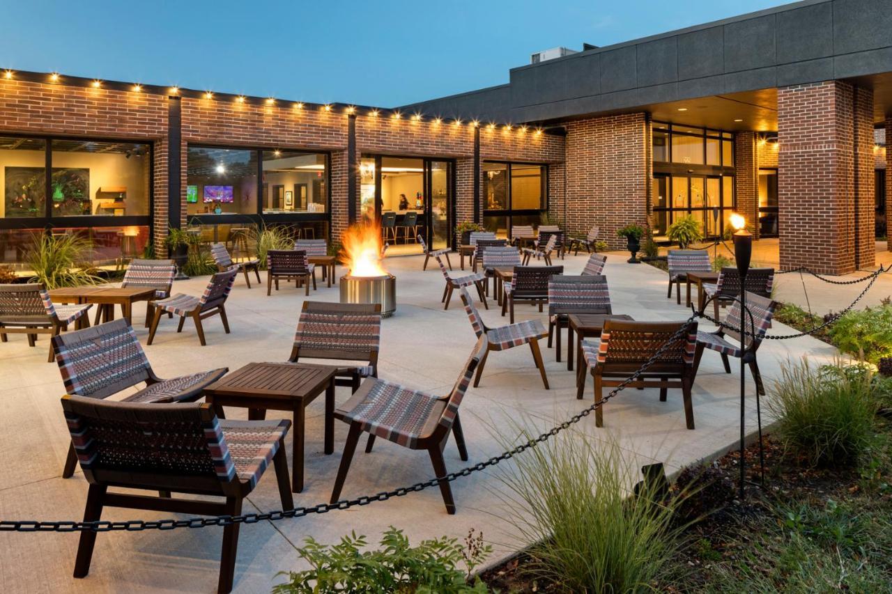 איווה סיטי The Highlander Hotel, Ascend Hotel Collection מראה חיצוני תמונה