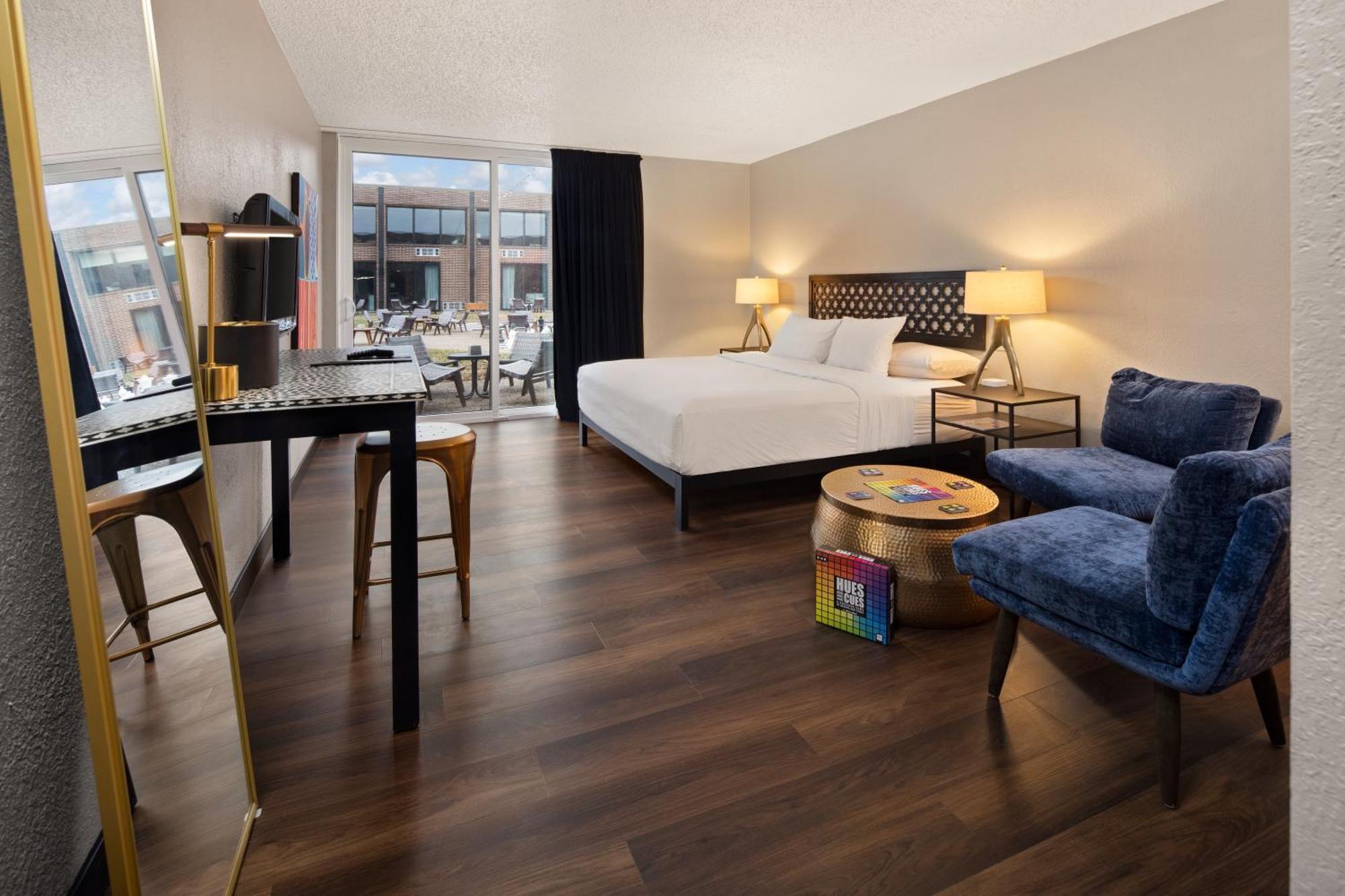 איווה סיטי The Highlander Hotel, Ascend Hotel Collection מראה חיצוני תמונה