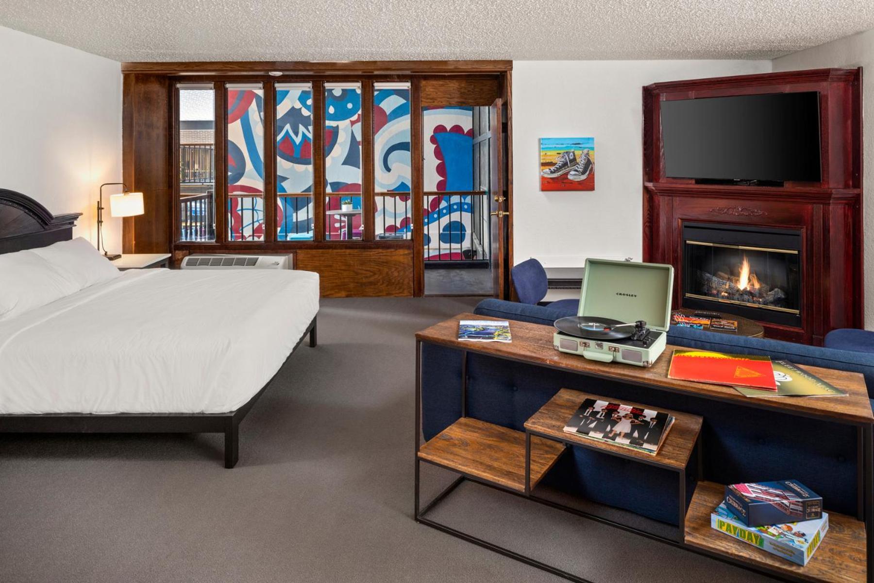 איווה סיטי The Highlander Hotel, Ascend Hotel Collection מראה חיצוני תמונה