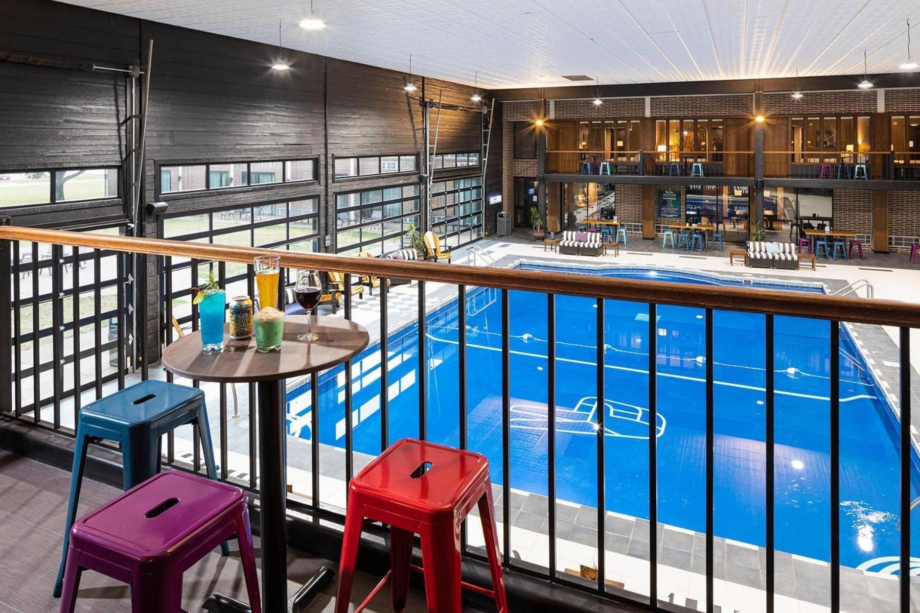 איווה סיטי The Highlander Hotel, Ascend Hotel Collection מראה חיצוני תמונה