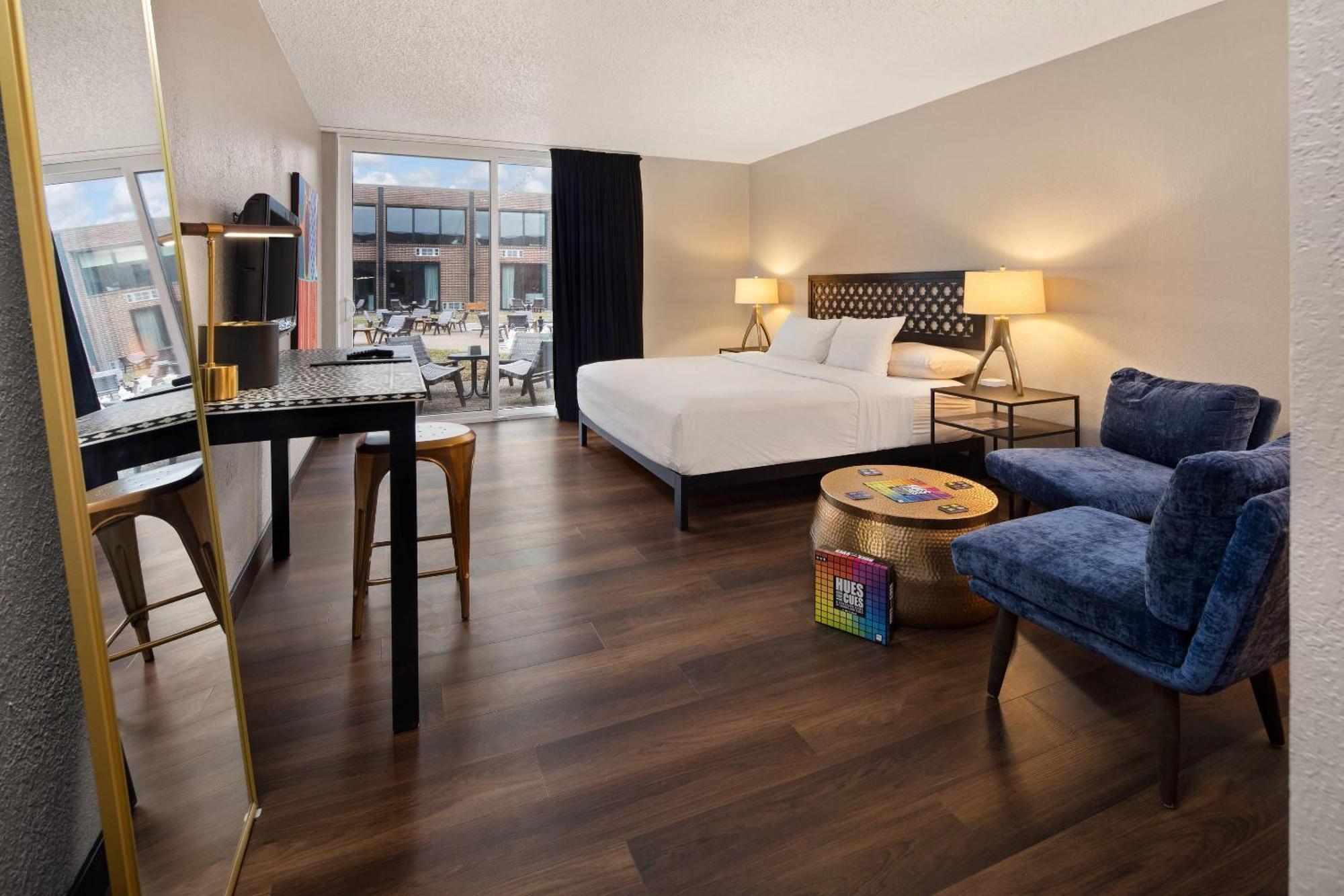 איווה סיטי The Highlander Hotel, Ascend Hotel Collection מראה חיצוני תמונה